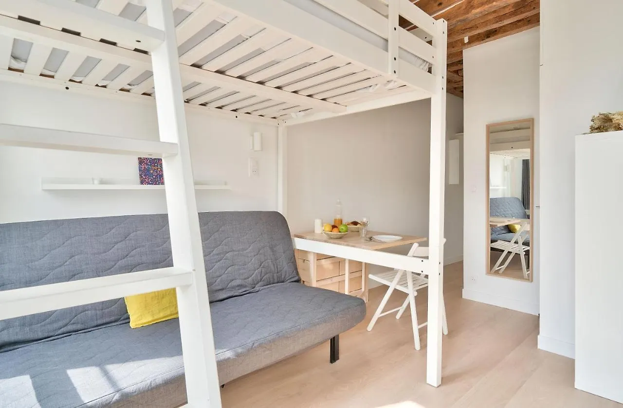 Apartmán Stylish Mezzanine In The Heart Of 3f